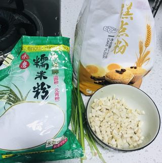 香葱煎肉饼#面食#的做法步骤：1