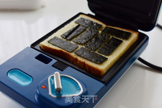 海苔鸡肉肉松三明治的做法步骤:4