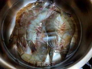 白灼虾的做法步骤:2