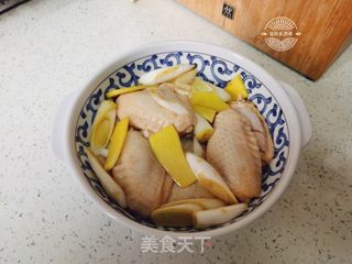 金沙鸡翅的做法步骤:5