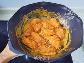 金沙鸡翅的做法步骤:12