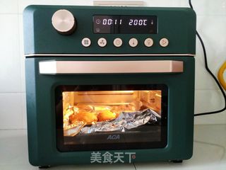 空气炸烤箱烤鸡腿的做法步骤:4