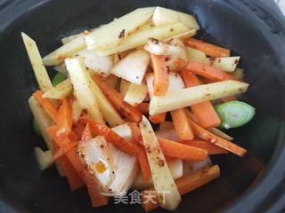 三汁焖锅的做法步骤:5
