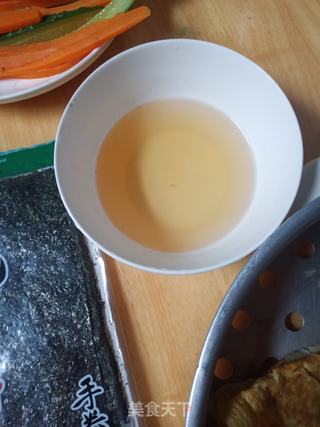 海苔寿司卷的做法步骤:3