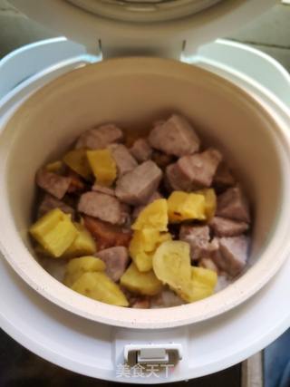 鸡腿香芋焗饭的做法步骤:4