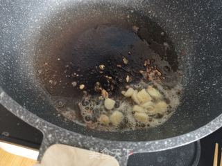 芹菜炒土豆丝的做法步骤:8