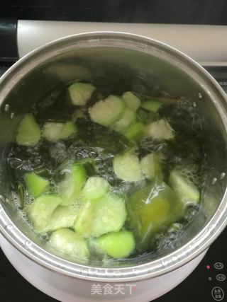 丝瓜海带嫩苗汤的做法步骤:5