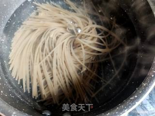 荞麦虾仁拌面的做法步骤:7