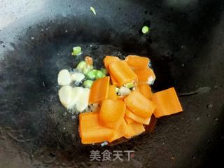 烩丝瓜的做法步骤:4