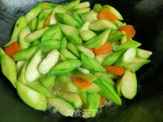 烩丝瓜的做法步骤:8