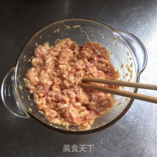 紫菜丸子汤的做法步骤：2