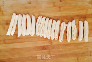 香酥生煎卷子的做法步骤:10