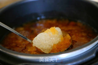 红枣银耳汤----女性必备的贫民燕窝养护必备的做法步骤：7