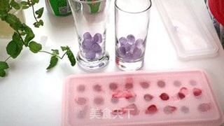 粉红萌新冰饮的做法步骤:5