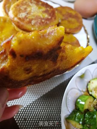 南瓜芝麻糯米饼的做法步骤:10