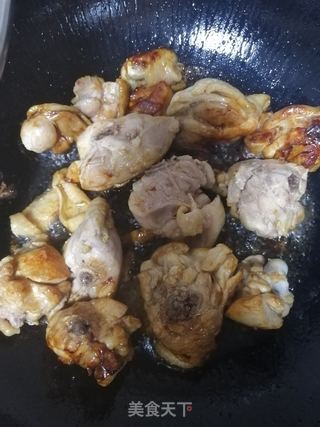 咖喱炖鸡大腿的做法步骤:6