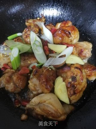 咖喱炖鸡大腿的做法步骤:8