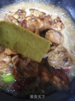咖喱炖鸡大腿的做法步骤:10