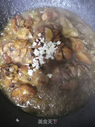 咖喱炖鸡大腿的做法步骤:12