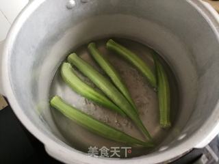 秋葵土豆泥的做法步骤：3