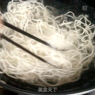 记忆中爸爸的冷面的做法步骤:2