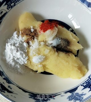土豆饼的做法步骤：4