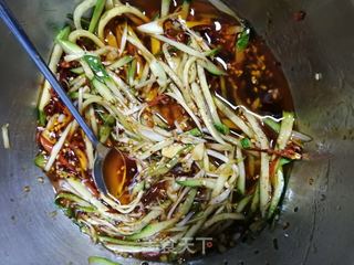 麻汁凉拌面的做法步骤:5