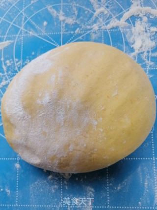 发面豆沙饼的做法步骤：5