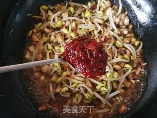 香菇豆芽卤捞烩面的做法步骤:10