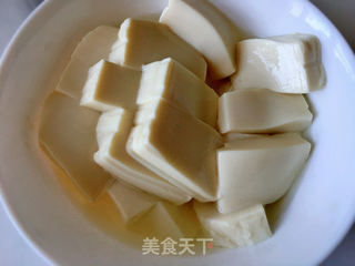 番茄菌菇豆腐汤的做法步骤:4