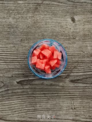 牛奶雪碧水果捞的做法步骤：3