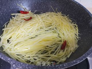 酸辣土豆丝的做法步骤:9