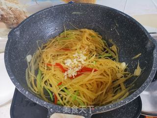 酸辣土豆丝的做法步骤:11