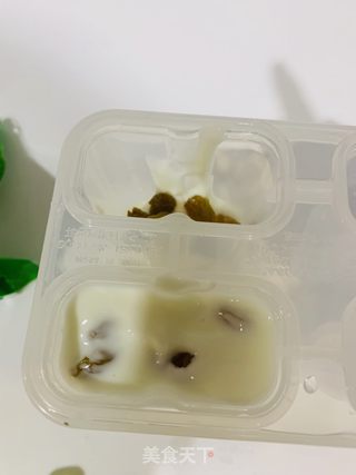 酸奶葡萄干低脂雪糕的做法步骤：1