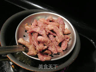 鱼香肉丝的做法步骤:4