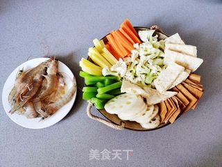 简单易做的麻辣香锅的做法步骤:2