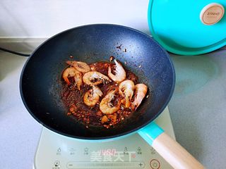简单易做的麻辣香锅的做法步骤:8