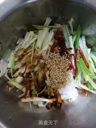 响油手撕杏鲍菇的做法步骤：5