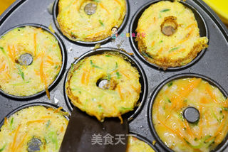 8个月以上辅食胡萝卜黄瓜虾饼的做法步骤:8