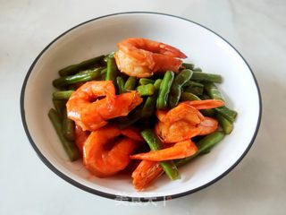 青虾焖豆角的做法步骤:12