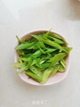 家常版---鱼香肉丝的做法步骤:3