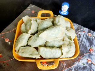韭菜鸡蛋水饺的做法步骤:12