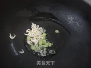 西红柿手擀面的做法步骤:2