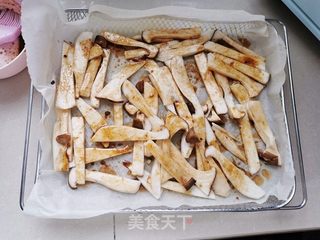 酱香烤杏鲍菇的做法步骤:4