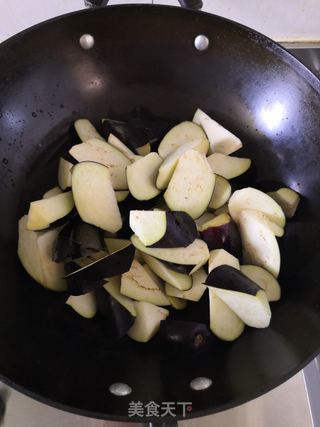 鱼香茄子的做法步骤：3