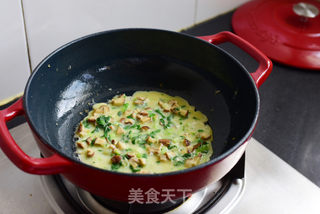 香菇油菜鸡蛋饼的做法步骤:7
