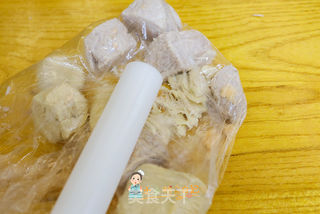 7个月以上辅食面包机肉松 猪肉、牛肉、虾、三文鱼、鸡肉松的做法步骤:5