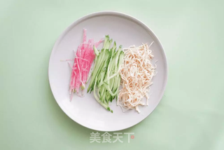 鸡丝麻酱凉面的做法步骤:2