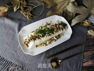 皮蛋榨菜拌豆腐的做法步骤:6