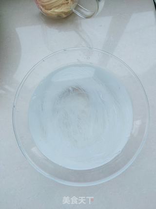 鸭架粉丝汤的做法步骤：3